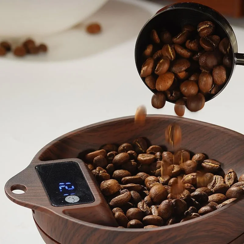 ميزان قهوة دقيق مع صينية حبوب  - مراجعة Home Barista وسعره